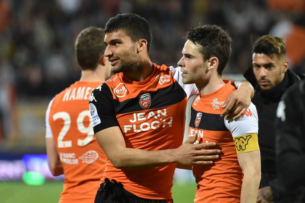 里昂足球俱乐部战胜强敌助力争冠 里昂足球俱乐部战胜强敌助力争冠