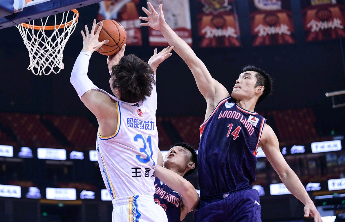 关于正面对决胜负难料，双方实力强劲的信息