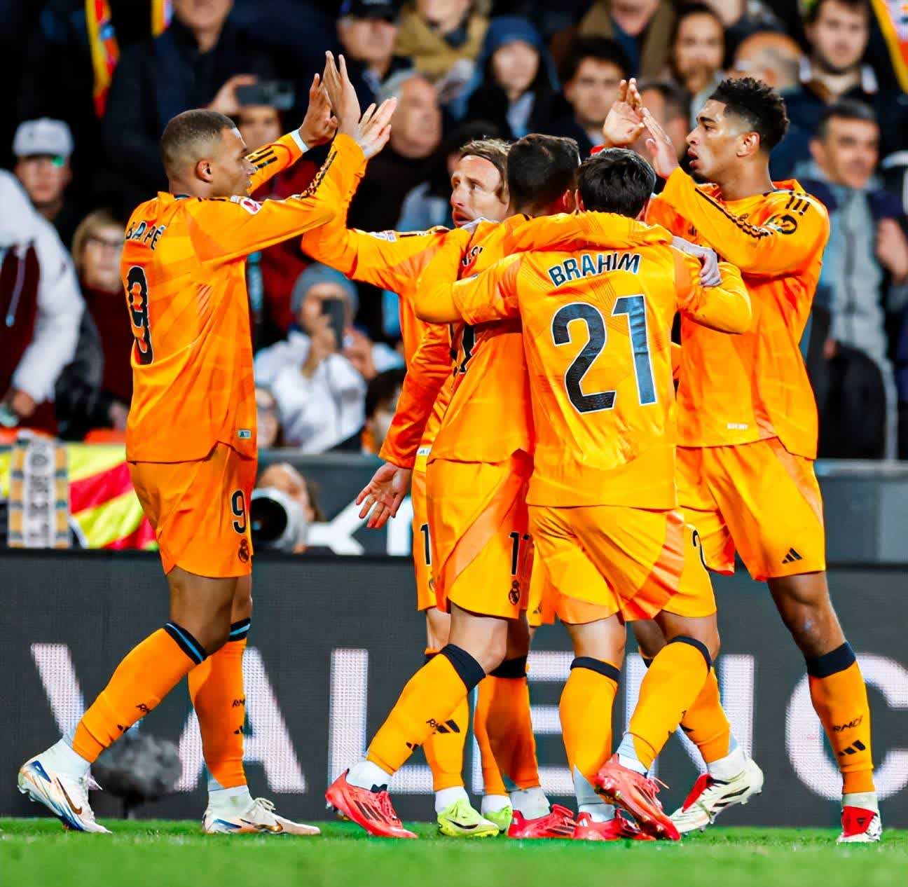 关于瓦伦西亚客场逼平皇马,挑战者崛起的信息 关于瓦伦西亚客场逼平皇马,挑战者崛起的信息