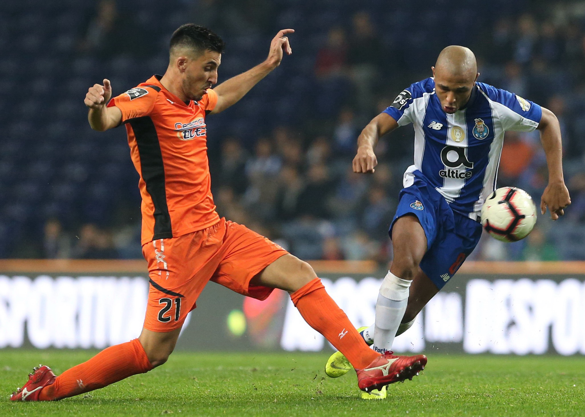 包含备战工作有据可查,每支队伍比赛前准备充分的词条 包含备战工作有据可查,每支队伍比赛前准备充分的词条