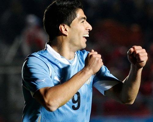 包含秘鲁血洗日本，苏亚雷斯绝境逆转的词条