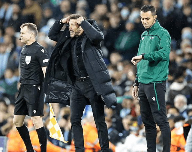 包含瓦伦西亚翻盘阿森纳，科瓦契奇打破历史纪录的词条